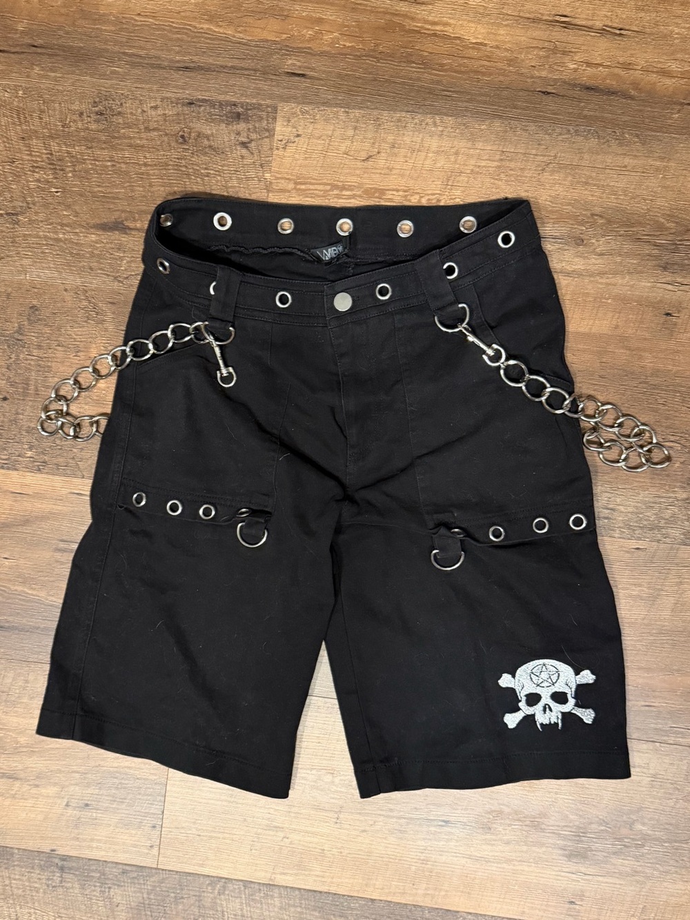 Dolls Kill Widow Black Gothic Cargo Shorts with Chain and Skull Patch XS